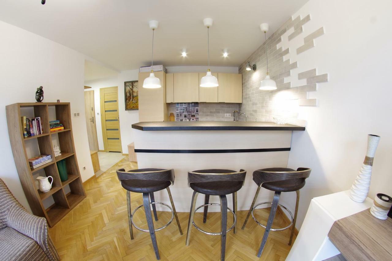 Appartement Apatrament Promienista à Poznań Extérieur photo
